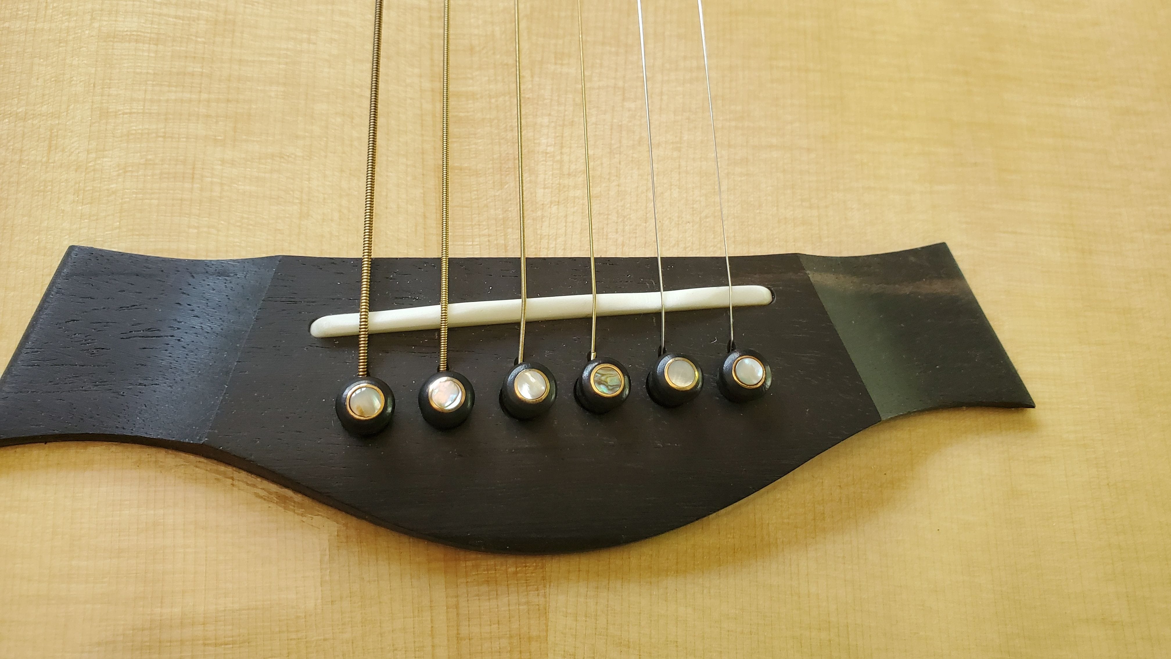 Ebony bridge,Abolone buttons
